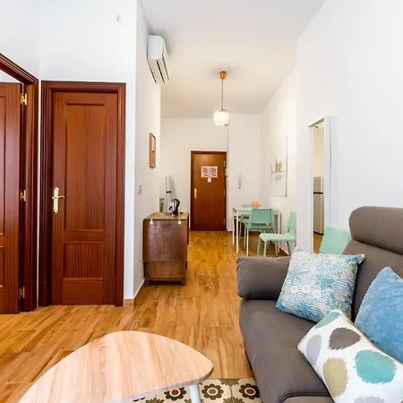 Boho-chic Urban Apartment Seville